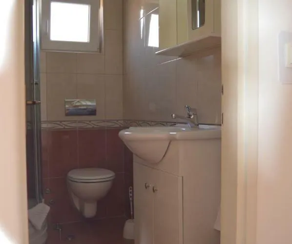 Apartament Latin 1 *